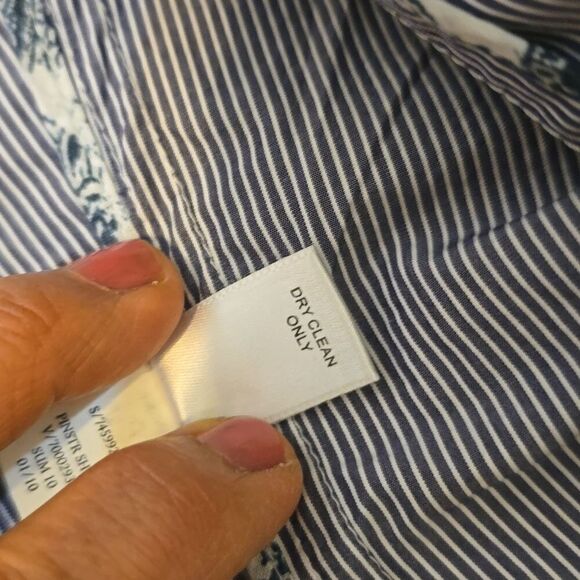 Banana republic cotton pin stripe blazer size medium - Picture 9 of 9